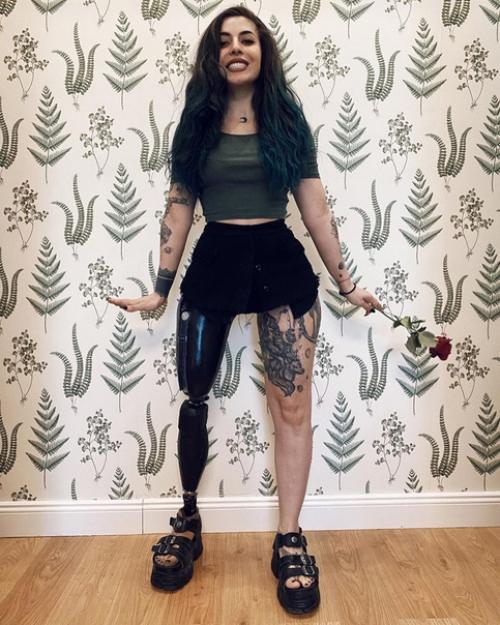 Сэмми джабраиль - красивая девушка, которая мотивирует многих! 02