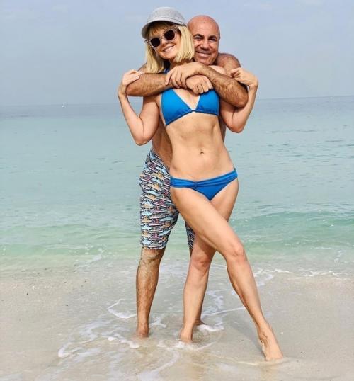 А ведь Валерия сейчас явно намного симпатичнее, чем в молодости. 05