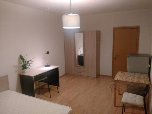 Добрый день!  Сдам комнату в 3 кк ЖК царская столица, 10 минут пешком до невского проспекта и метро пл. 03