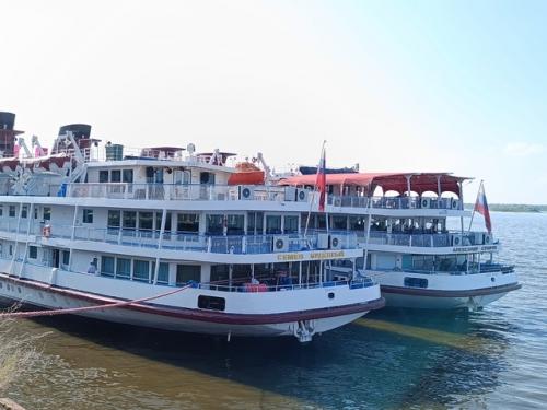 Нижний Новгород - город, которому более 800 лет, основан в 1221 году, поэтому имеет большую историю. 05