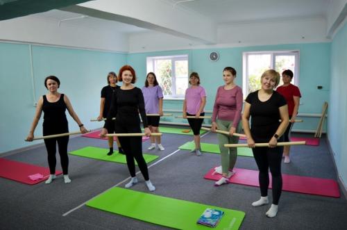 В кусе для работников ООО Импульс, прибор и часкомплект открыли бесплатный фитнес - зал. 01 В кусе для работников ООО Импульс, прибор и часкомплект открыли бесплатный фитнес - зал. 01