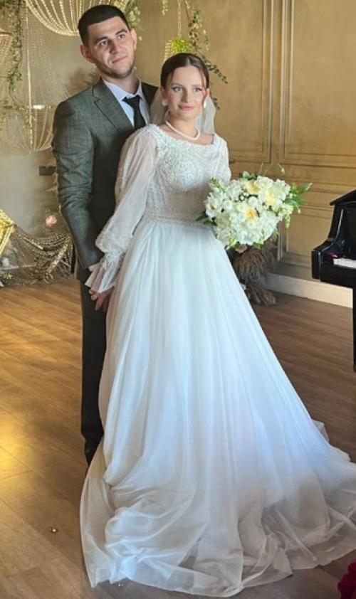 Дагестанец вернулся с сво и забрал в жены медсестру. 01