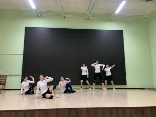 Учебно - тренировочные сборы по фитнес - аэробики проходят в зимние каникулы, в спортивном лагере Росинка со 2 по 18. 01