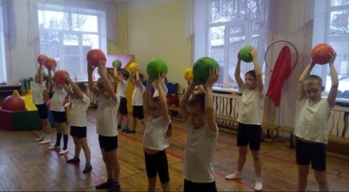 27 января в ДОУ прошел день фитнеса. 01