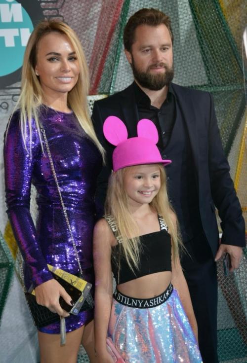 Виталий гогунский о дочери Милане рассказал. 03