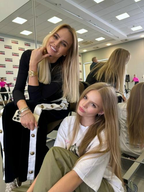 Виталий гогунский о дочери Милане рассказал. 02