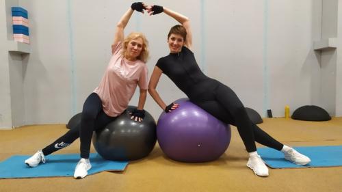 Пятничная тренировка на пресс и по занимались и по смеялись. 04