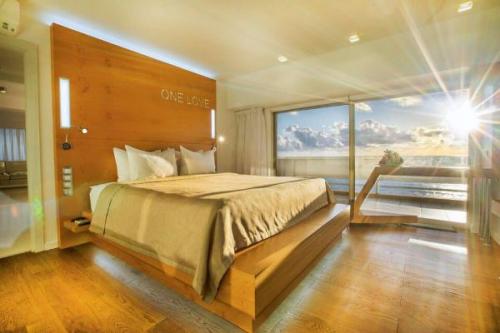 Лучшие отели сочи на новый год? 06