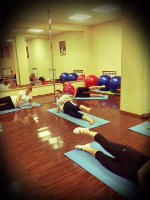 Виктория. Педагог педагог по калланетике. набор: пон, среда, четверг. 02