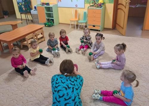 Вчера прошло занятие Беби Фитнес с ясельными группами. 01