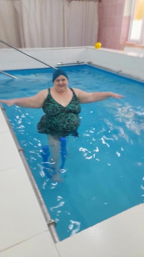 Плавание - одно из естественных физиологических состояний человека, ведь в утробе матери плод находится в водной среде. 04