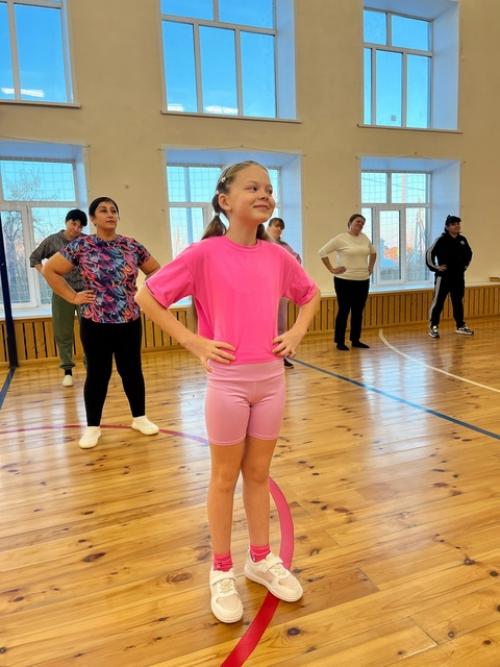 Совсем скоро наступит замечательный праздник День Матери. 03