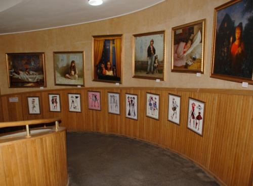 Старые Книги и народные промыслы Игоря белковского украсили стены известного дома знаменитого архитектора ХХ века - Ле корбюзье. 08 Старые Книги и народные промыслы Игоря белковского украсили стены известного дома знаменитого архитектора ХХ века - Ле корбюзье. 08