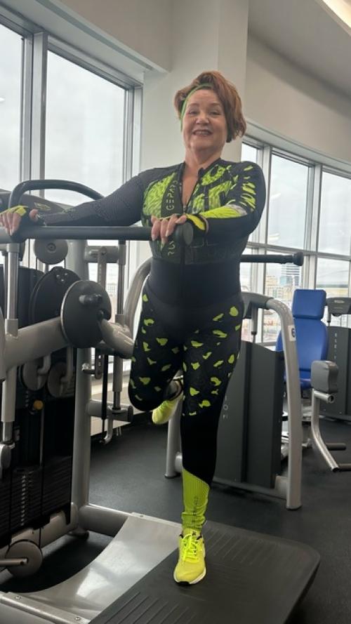 Удивительно, но фото из спортзала набирают больше просмотров … и комментариев …. 03