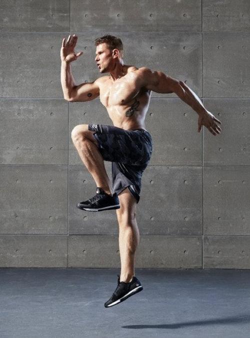 Каким тогда должен быть спортсмен, если это актер? 06