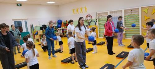 В декабре стартовали предновогодние открытые занятия в дополнительном образовании дошкольников. 03 В декабре стартовали предновогодние открытые занятия в дополнительном образовании дошкольников. 03