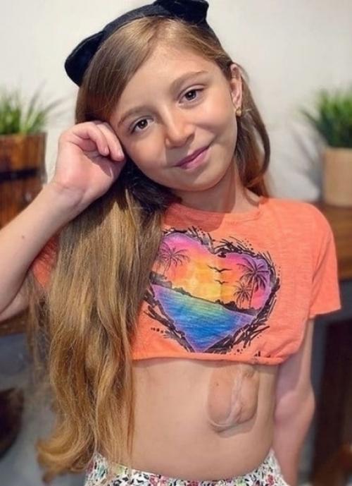 Врачам предстоит непростое вмешательство для школьницы с редкой особенностью. 03