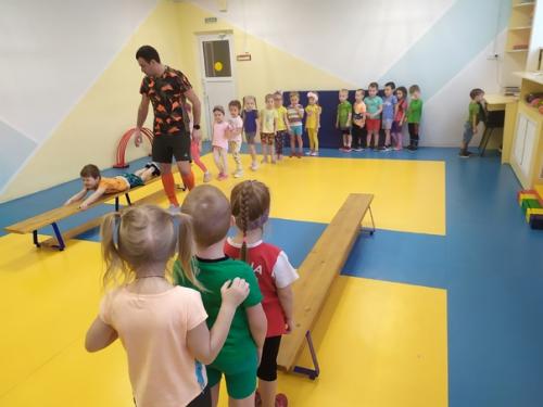 Фитнес -слово, которое знакомое каждому. 07