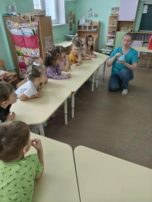 В 1 корпусе Разноцветной Планеты стартовал цикл встреч секреты здоровья. 05