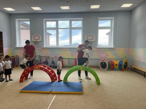 Физкультура для дошкольников должна быть радостной. 09 Физкультура для дошкольников должна быть радостной. 09