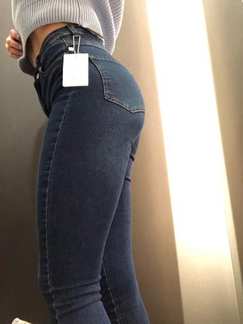 Когда у вас в голове возникают мысли: зачем девочке тренажерный зал? 02 Когда у вас в голове возникают мысли: зачем девочке тренажерный зал? 02