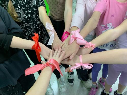 На этой неделе в группах Здоровые Спинки, тренера ульяничевой Марины, прошла лекция - беседа на тему: 02