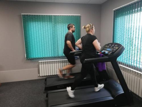 Kamenec_by работники Агронивы занимаются в собственном тренажерном зале. 01