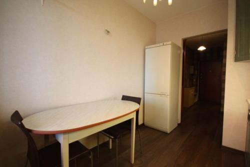 1 ккв на ленинском проспекте дом 82 корпус 1 за 21000 ку. 01