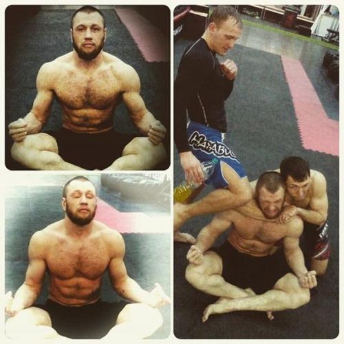 Одним глазом я теперь не вижу. 01