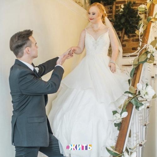 История 18-летней мэдлин стюарт буквально интернет взорвала. 02