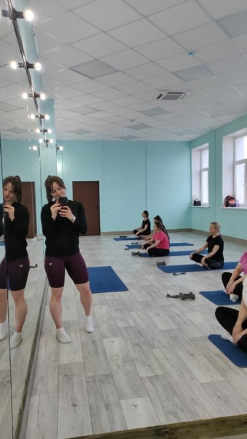 Счастье - это когда девочки уходят радостными и довольными после тренировки. 01