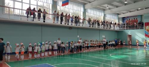 На базе дома спорта Текстильщик прошел XI городской фитнес - фестиваль среди команд доо города. 02