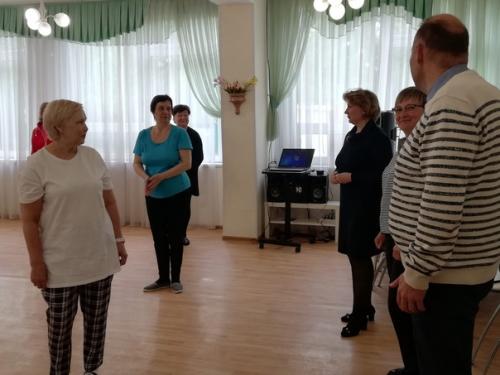 Чем больше человек двигается, тем дольше он живет. 03 Чем больше человек двигается, тем дольше он живет. 03