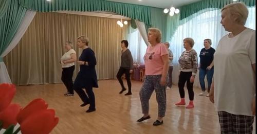 Чем больше человек двигается, тем дольше он живет. 01 Чем больше человек двигается, тем дольше он живет. 01