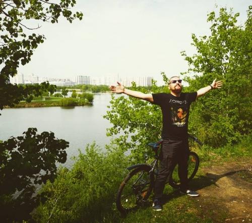 Велик - мой любимый вид спорта с детства. 03