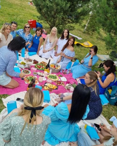 Если вы общаетесь с пятью миллионерами, то станете шестым. 06 Если вы общаетесь с пятью миллионерами, то станете шестым. 06