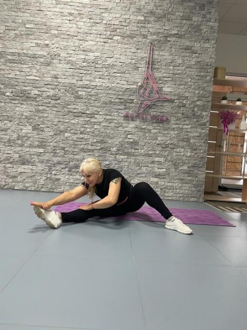 Занятия фитнес формой по идеальной формуле: силовой тренинг+ кардио+ стретчинг. 04