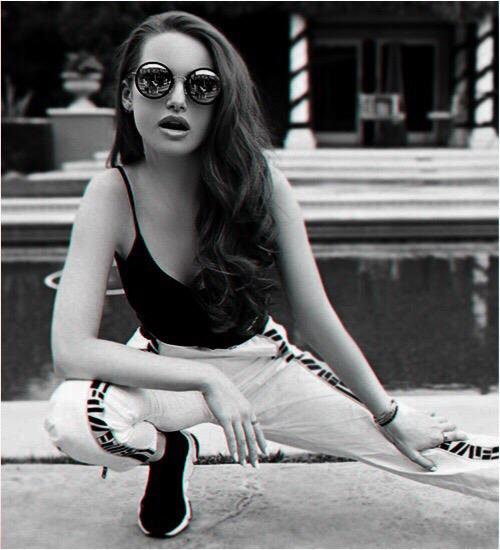 Фитнес шерил каналы в стиле. 01