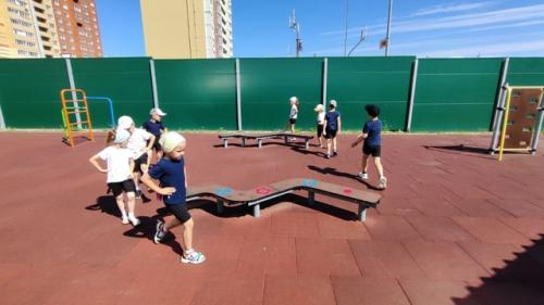 В детском саду продолжается кружок физкультурно - спортивной направленности Фитнес - MIX. 02