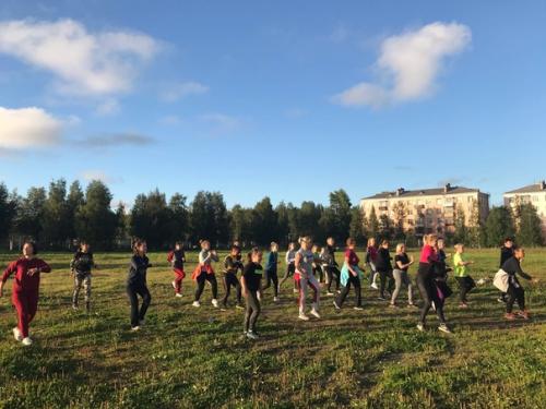 Как и всегда трое счастливчиков с тренировки придут домой с подарком! 03