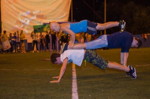 Заниматься Спортом в Наши дни - Модно, - такого мнения придерживается большинство молодых людей. 04