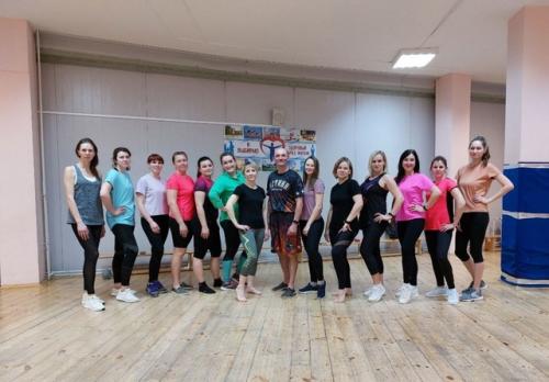 Продолжается набор детей в секцию боевых единоборств универсальный бой, к - 1 в возрасте с 5 до 17 лет, а также взрослые с 18 лет и старше. 02