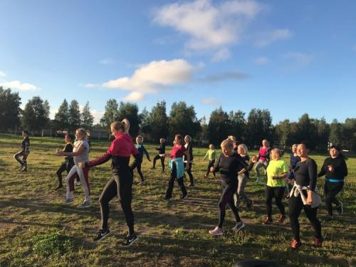 Как и всегда трое счастливчиков с тренировки придут домой с подарком! 01