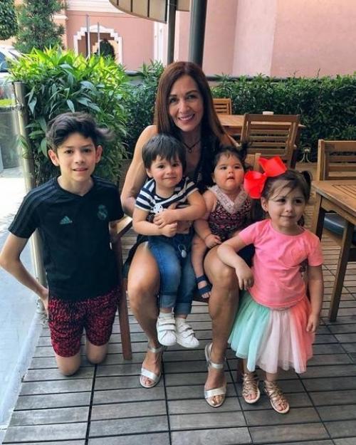 Спортивная бабуля 4 х внуков! 01