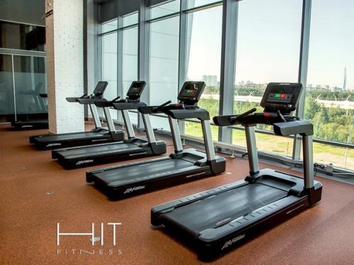 Вы знали, что одна из отличительных черт клубов HIT Fitness - это панорамные окна? 01