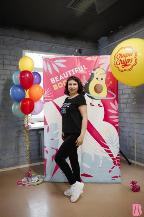 Между первым и последним фото 1, 5 года занятий с фитнес тренером. 08