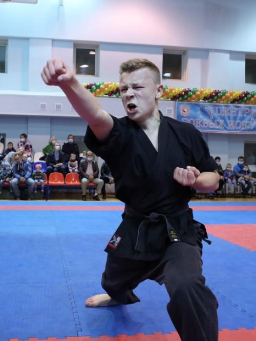 День открытых дверей в центре боевых искусств. 04