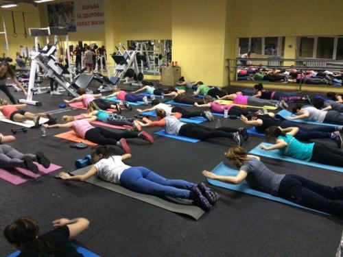 Девочки, приглашаю вас на силовые тренировки в ледовой! 01 Девочки, приглашаю вас на силовые тренировки в ледовой! 01