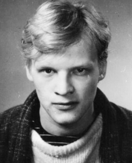 Фанат или жестокий беспредел перестройки. 01