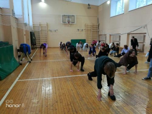 19 января в архангельском музыкальном колледже прошли классные часы Здоровые МЫ! 02